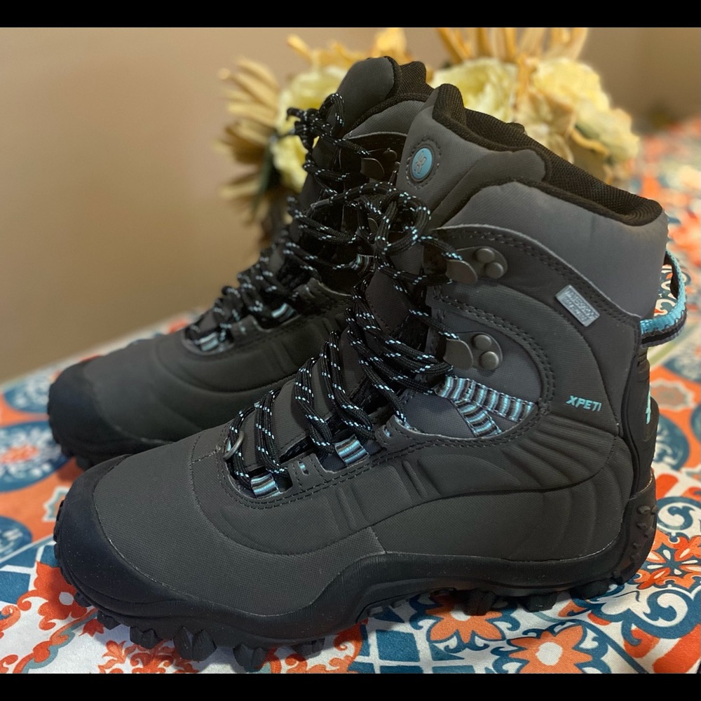 XPETI Women Thermator 8 Mid-high Waterproof Hiking Insulated Boots Size 9.5 New